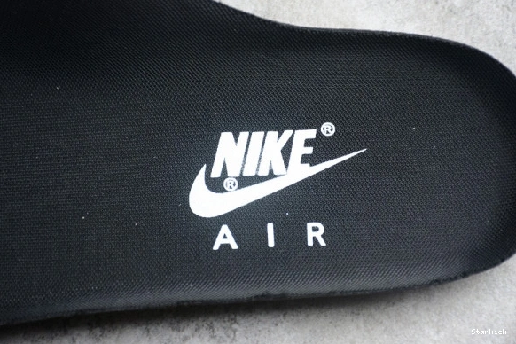 LOW STARS BLACK NIKE AIR 1 AR0639-001 FORCE 0122